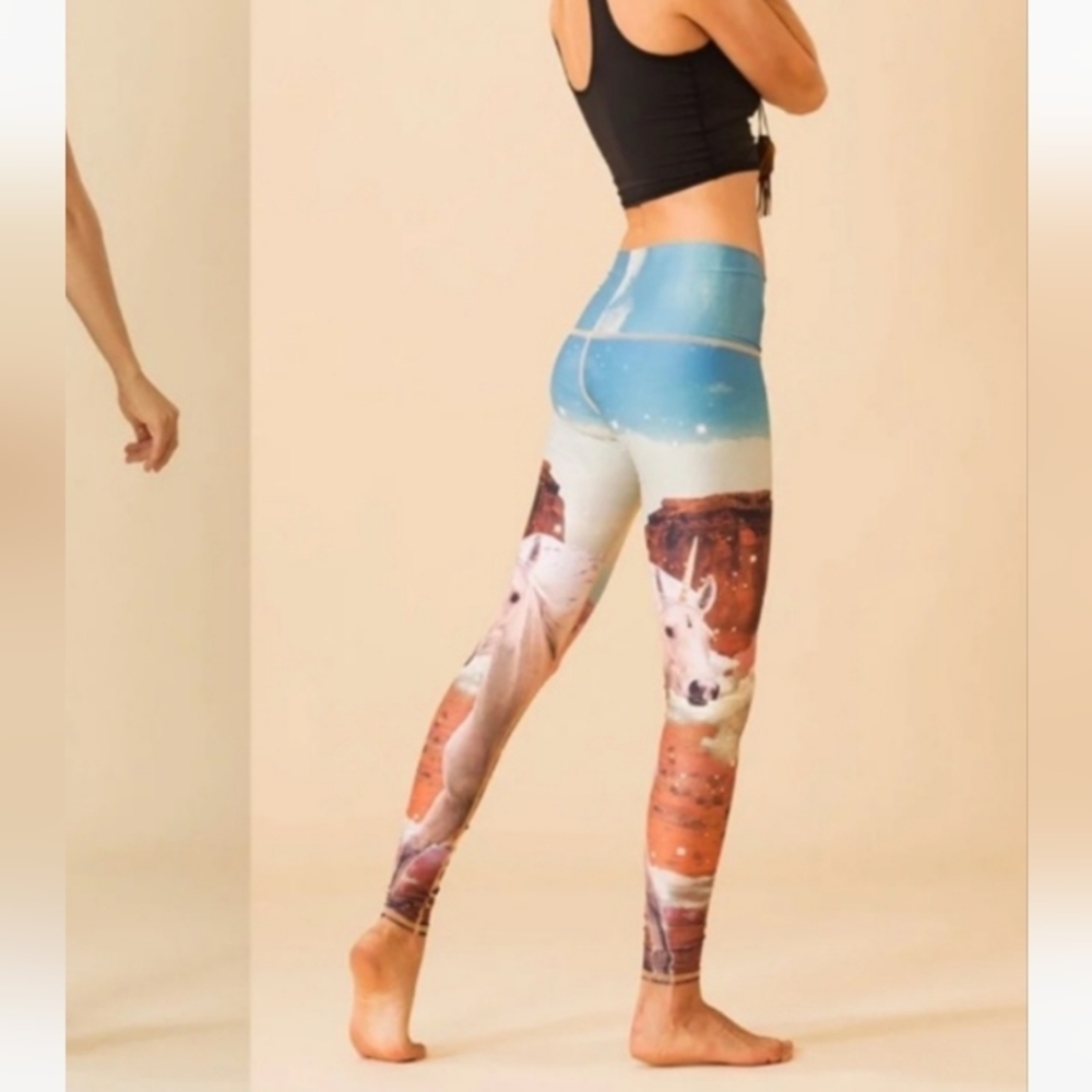 🦄Teeki unicorn wrangler leggings x-small